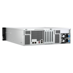 QNAP TS-h1677AXU-RP-R7-32G
